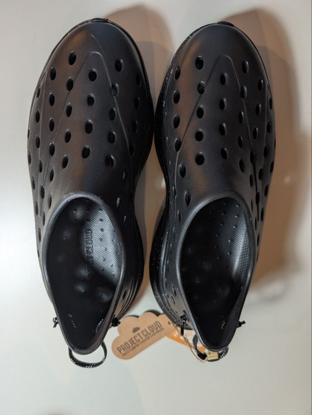 Project Cloud M7.5/W9 Black Slip-On Recovery Clog